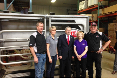 Iowa Governor Terry Branstad tours Lely facilities