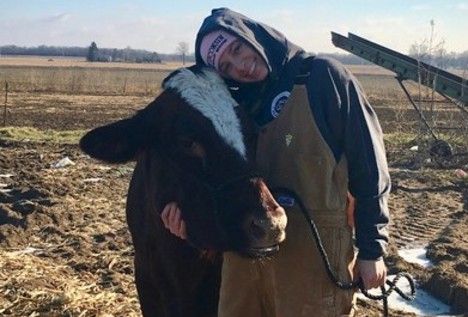 Rachel O'Leary with dairy cow