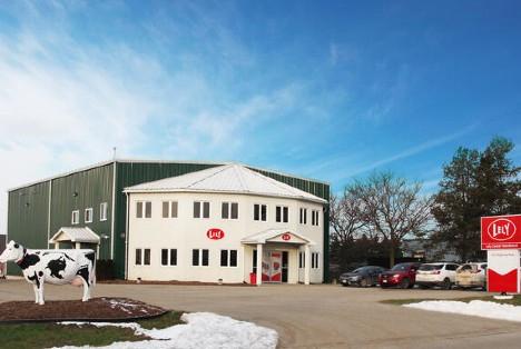 Lely Center Woodstock has an excellent facility in Woodstock, Ontario, and is built to serve local dairy producers.